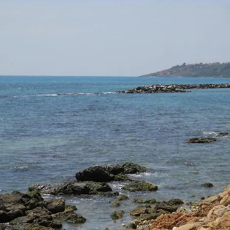 Lido Stazzone